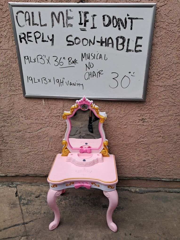 Girls Vanity
