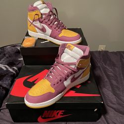 Jordan 1 Retro High OG Brotherhood 