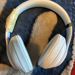 Beats Studio 3
