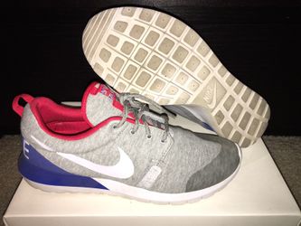 Nike Roshe One Run Size 7.5 Men's