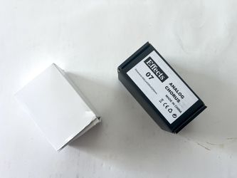 07 Electric Guitar Effects Pedal True Bypass Analog Chorus w/DC 9V/2A Power Supply