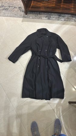 Men’s Large Black Long Raincoat