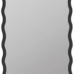Black Wavy Mirror