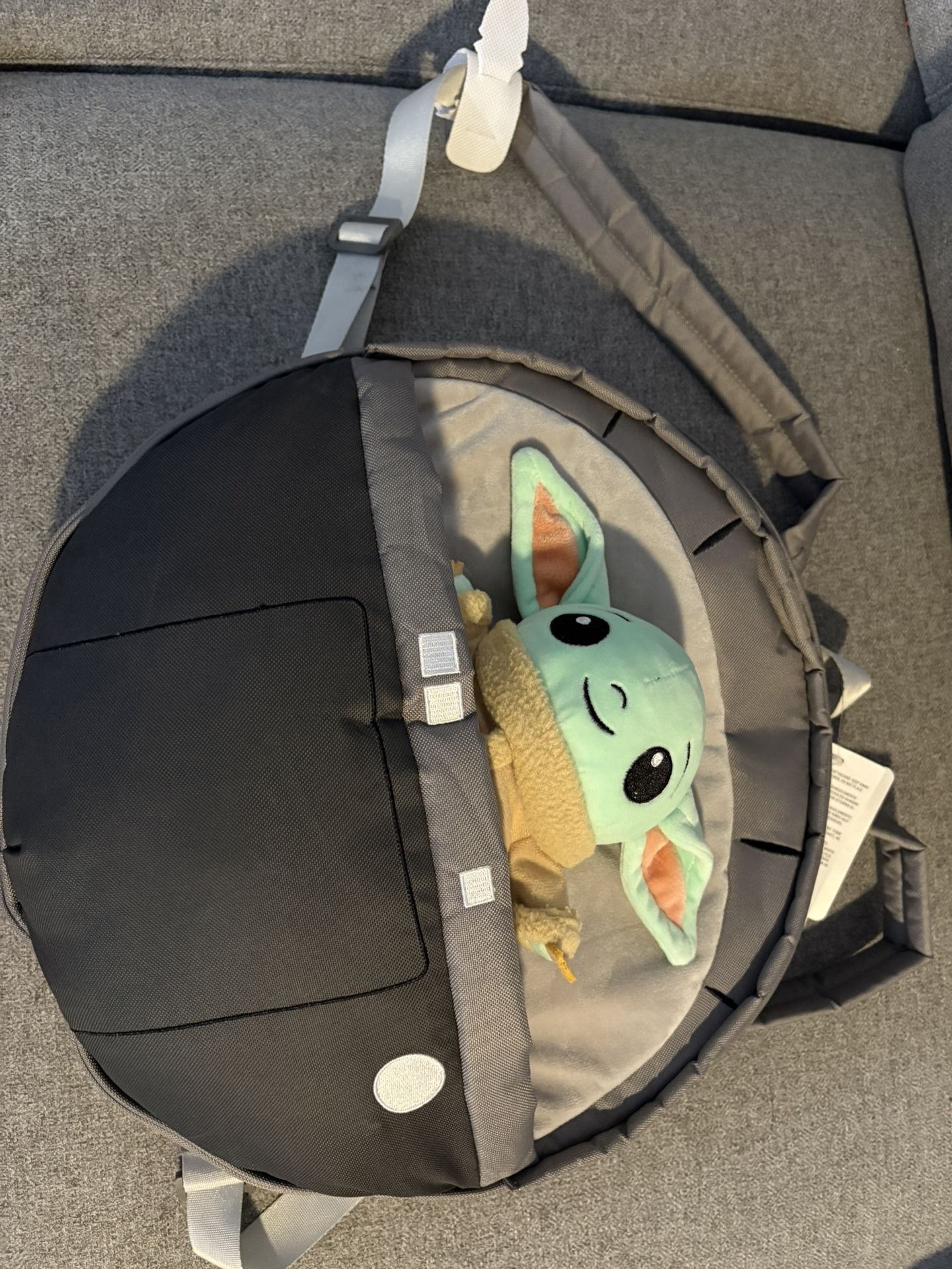 Disney Grogu Mandolorian Plush Backpack