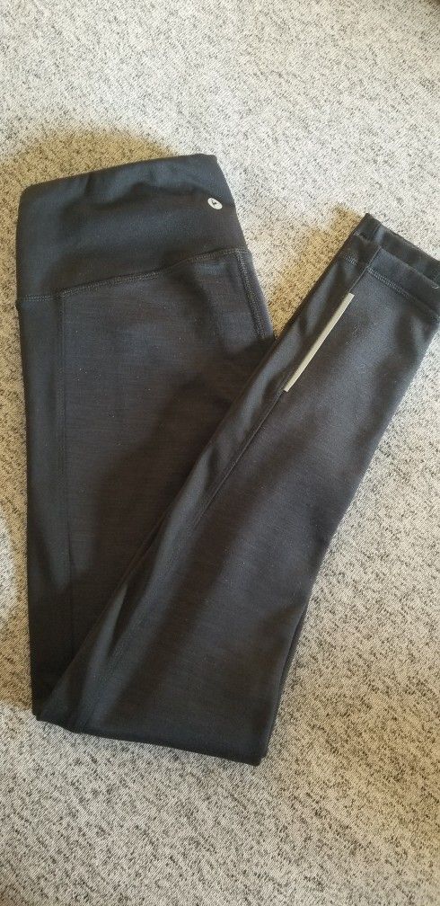 *90° Degree By Reflex* (XS) Black Capri Leggings