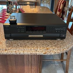 Technics 5 Disc CD Player