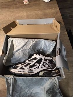 Balenciaga size 41