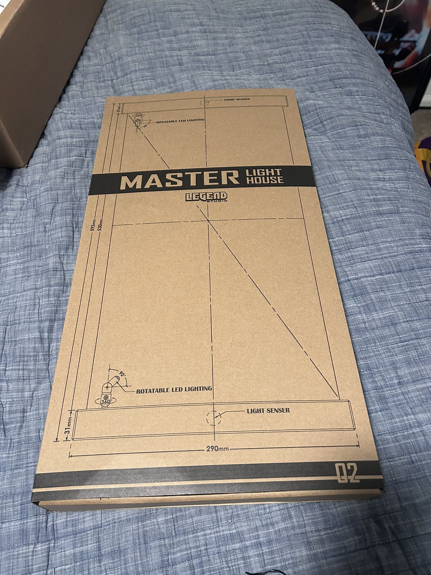 Sideshow Collectibles Action Figure LED Display Case 