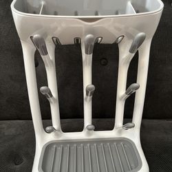OXO Tot Space-Saving Bottle Drying Rack