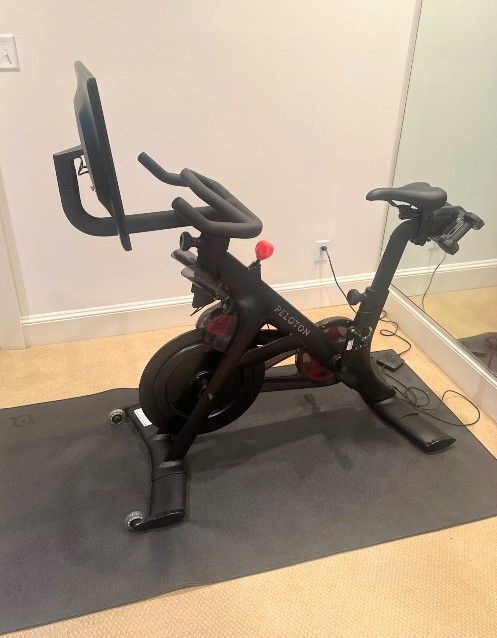 Peloton Bike+