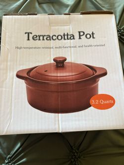 3.2 Quart Terracotta Pot