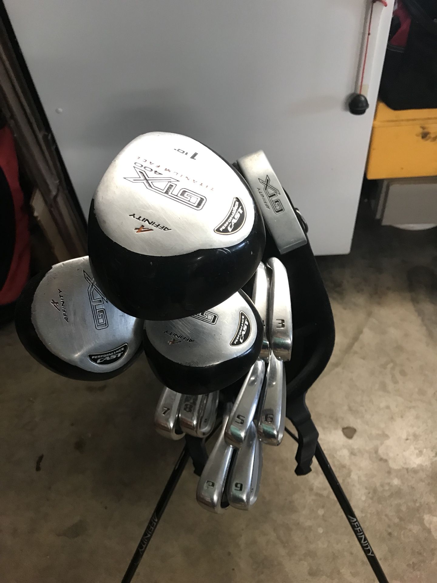 Affinity GTX Performance Cast Golf Club Set with Stand/Bag