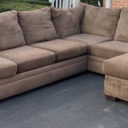 Brown Sectional Couch Set 