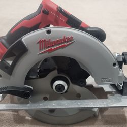 Milwaukee Circular Saw M18 7 1/4