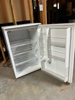 Small refrigerator