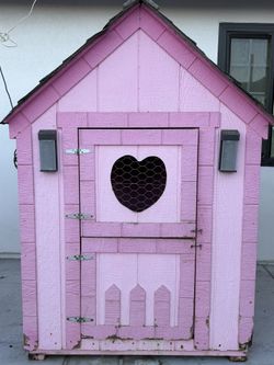 Doll house