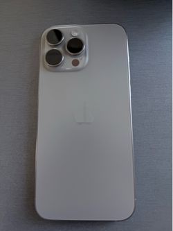 iPhone 16 Pro Max