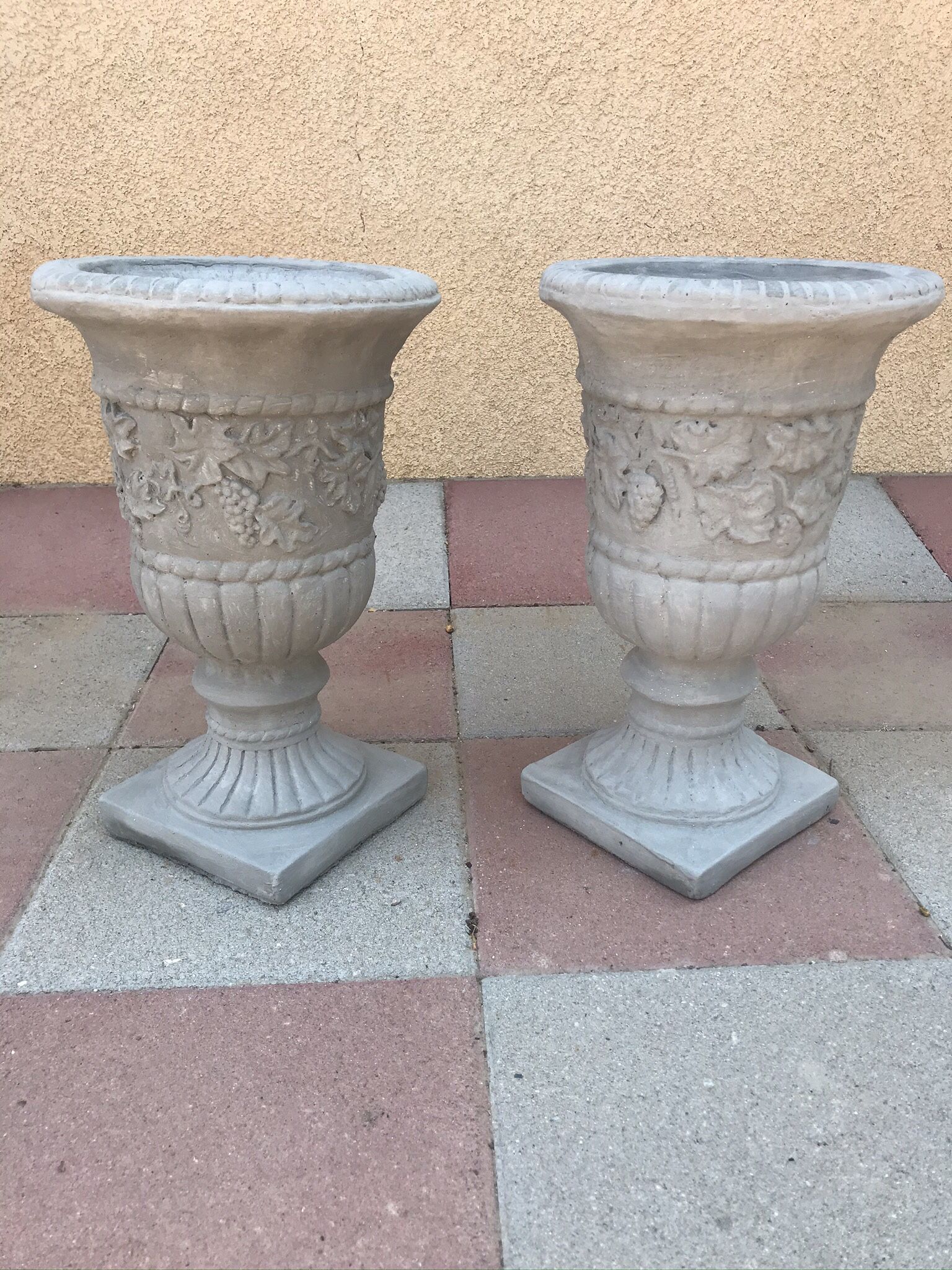 New Cement Small Flower Pots Perfect Gift For Any Occasion !