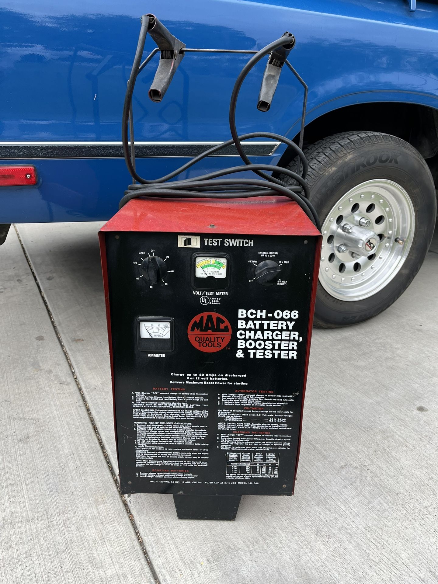 MAC TOOLS BATTERY CHARGER AND TESTER