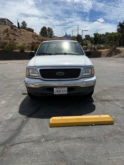 2000 Ford Expedition XLT SUV
