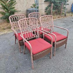 4 Metal Frame with Wicker Seating Area Chairs