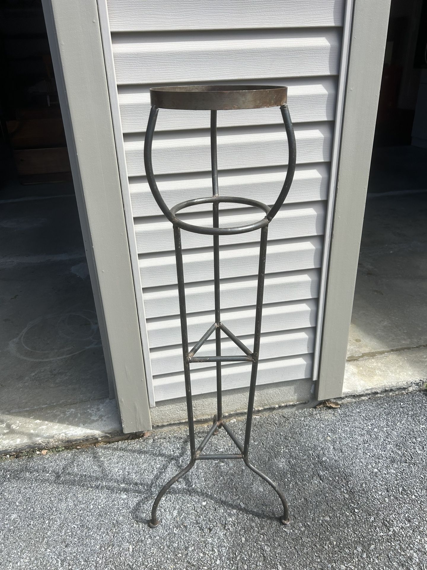 41” Iron Stand