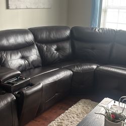 Like New Brown Leather Auto-reclining Sectional
