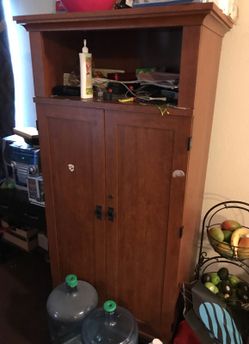 Computer cabinet