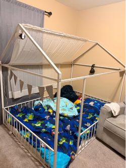 Full size Floor bed frame
