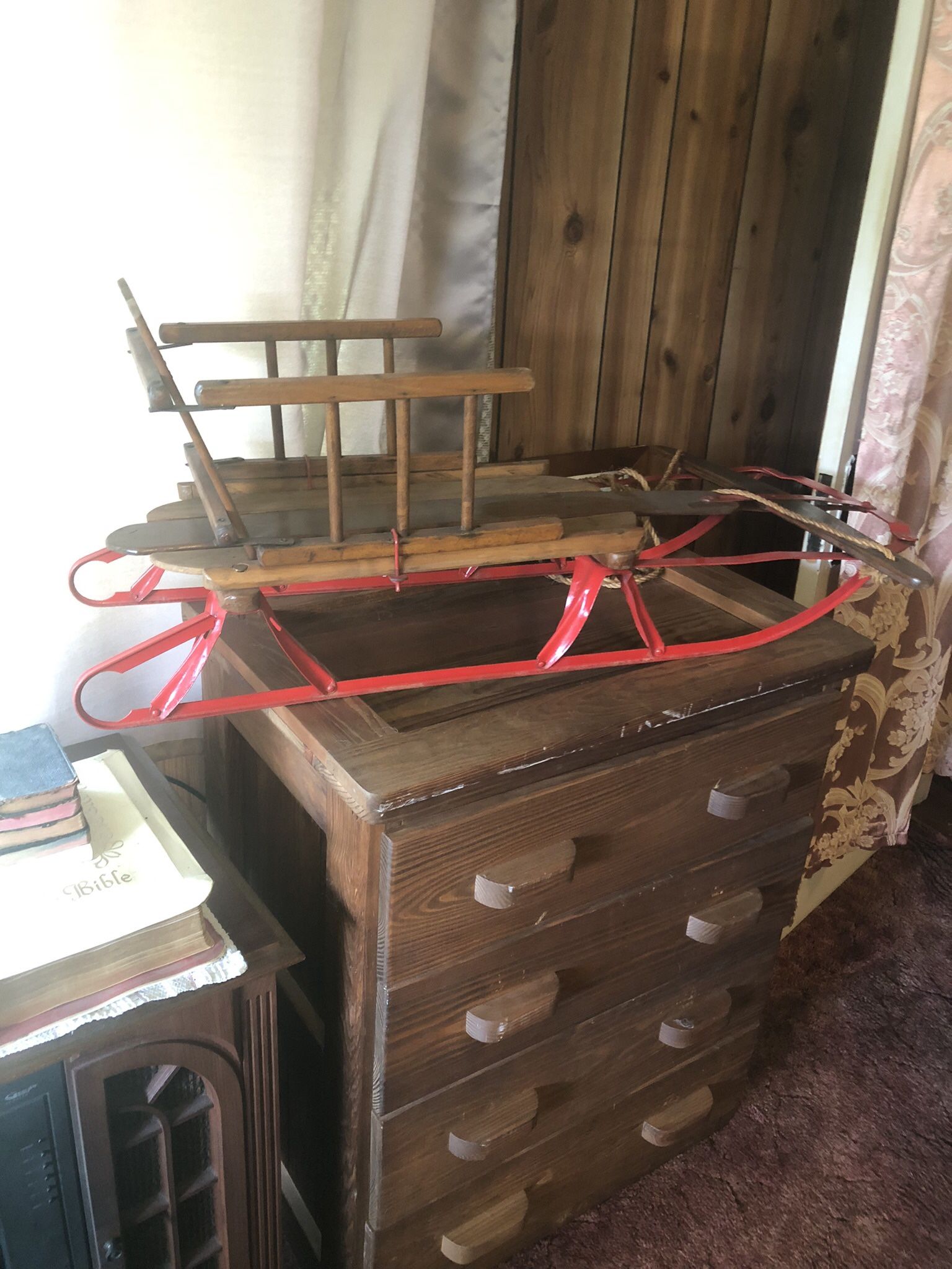 Vintage Runner Sled