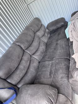 New Manual Reclining Couch And Loveseat