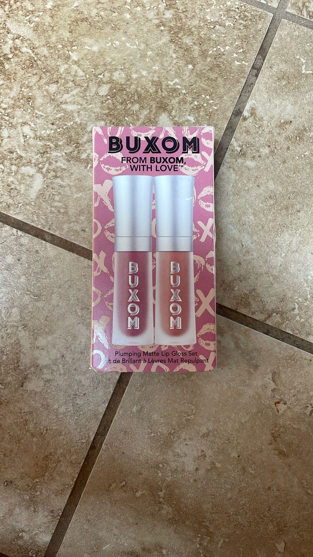 Buxom Lip Gloss