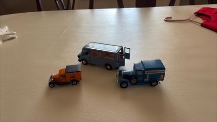 Collectible metal cars