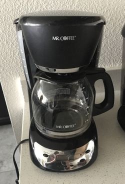 Me. Coffee coffee pot barely used