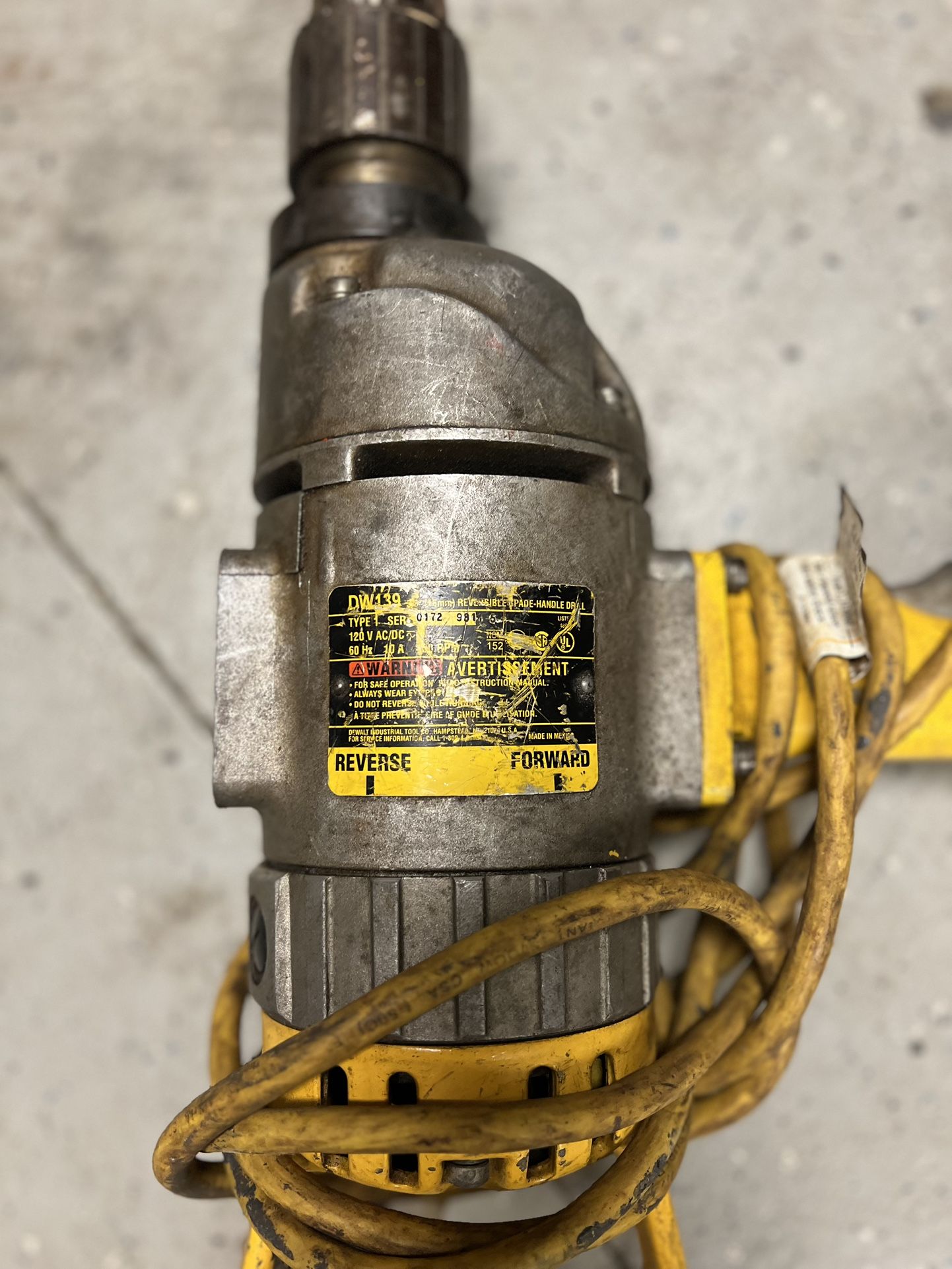 DeWalt D139 Heavy-Duty 1/2” Reversible Spade Handle Drill – 120V 7.5A