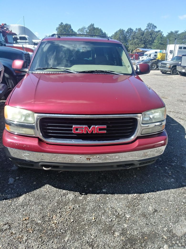 2004 GMC Yukon XL