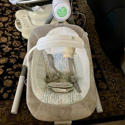 Ingenuity Anyway Sway 5-Speed Multi-Direction Portable Foldable Baby Swing & Infant Seat with Vibrations