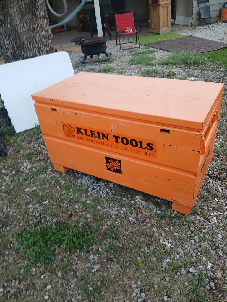 Box Klein 