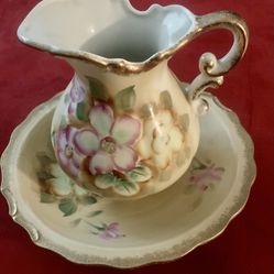 $15 Vintage Pitcher  & Bowl Set Pink Flowers 