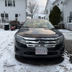 2012 Ford Fusion- Clean title
