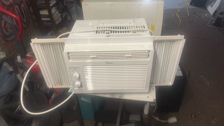 Midea Window Air Conditioner