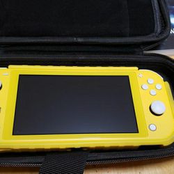 Nintendo Switch Yellow  case charger