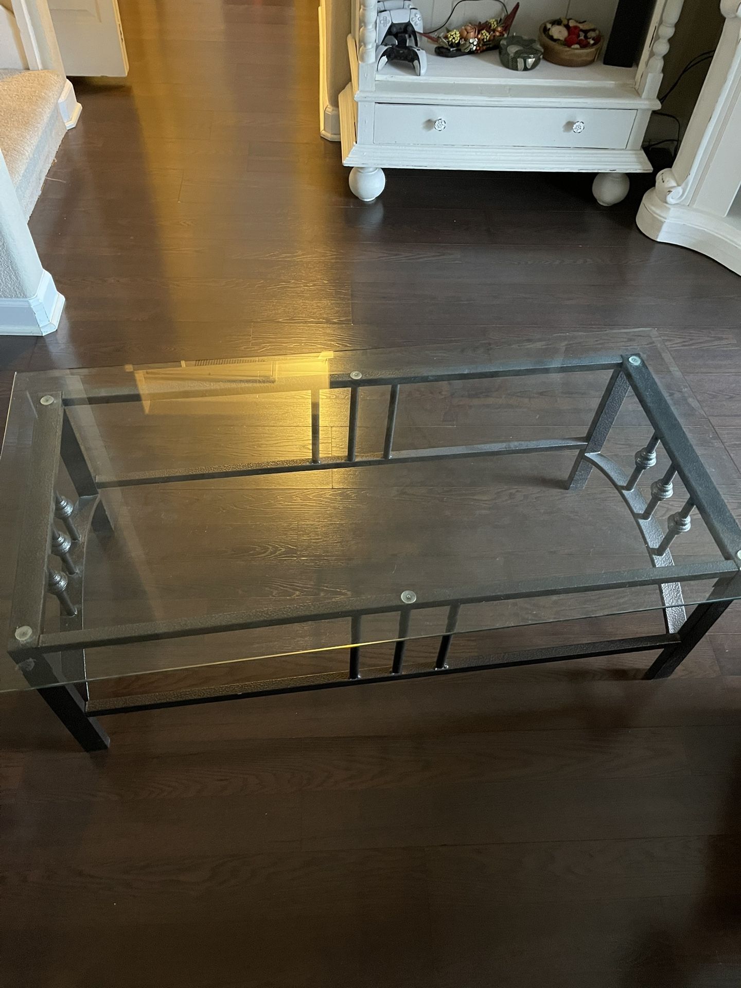 Coffee Table And Side Table