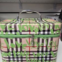 Make-up Boxes Different Sizes