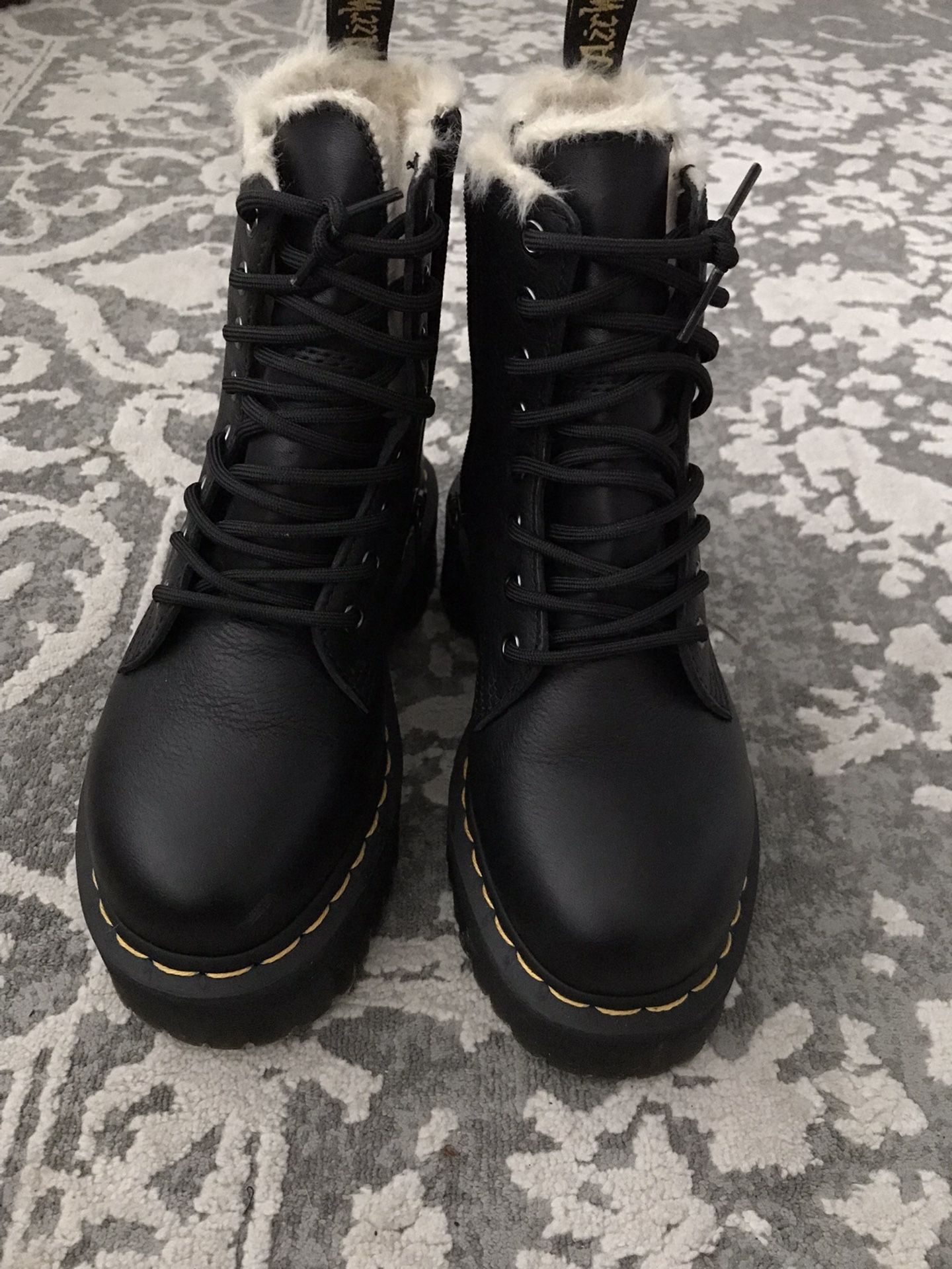 Dr.Martens