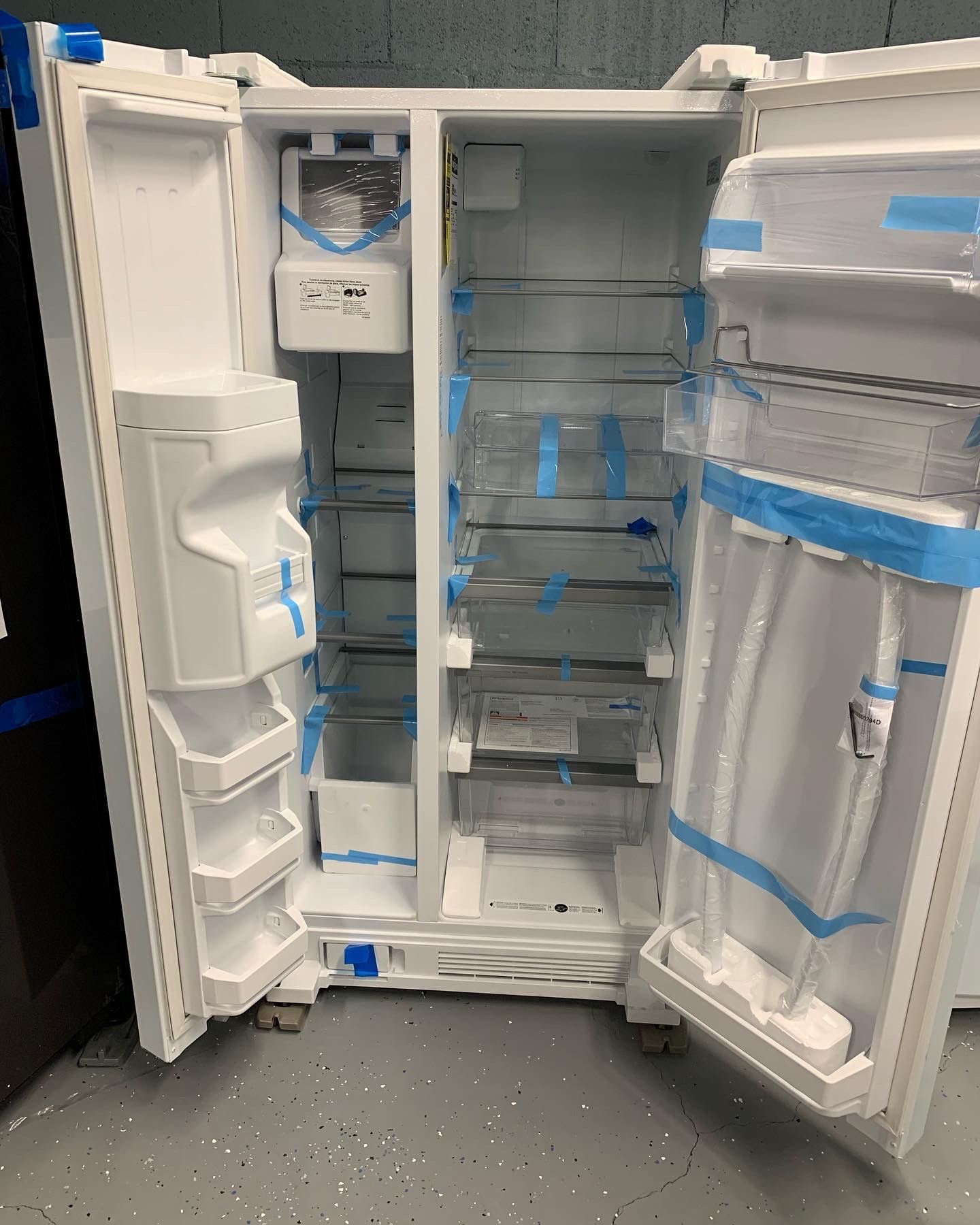 Refrigerator for Sale in Snellville, GA - OfferUp