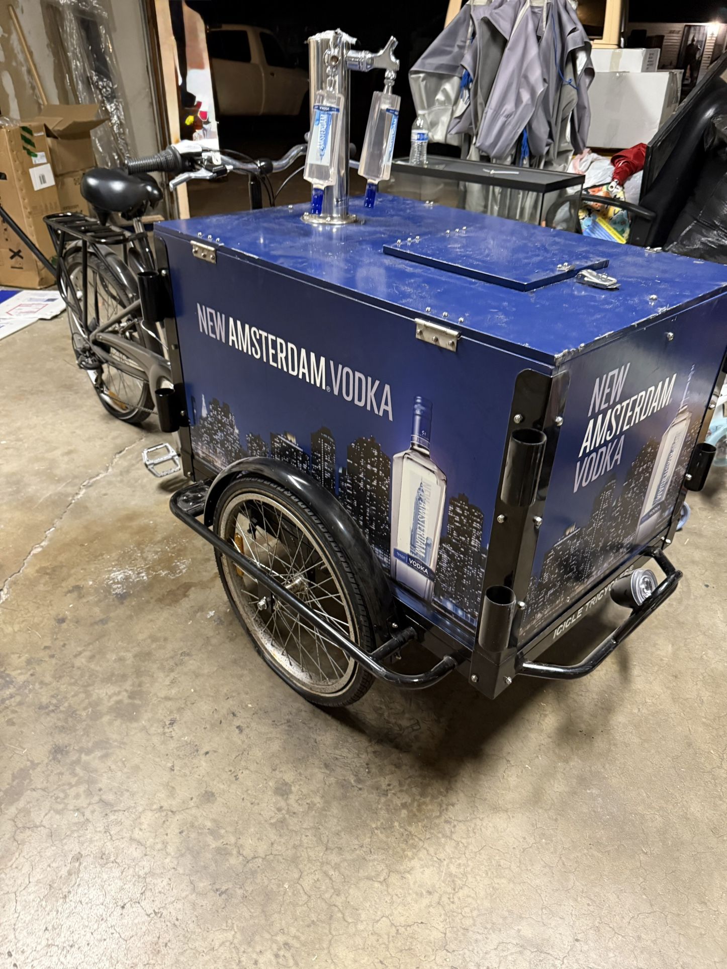 Vendor Icicle Tricycle Used