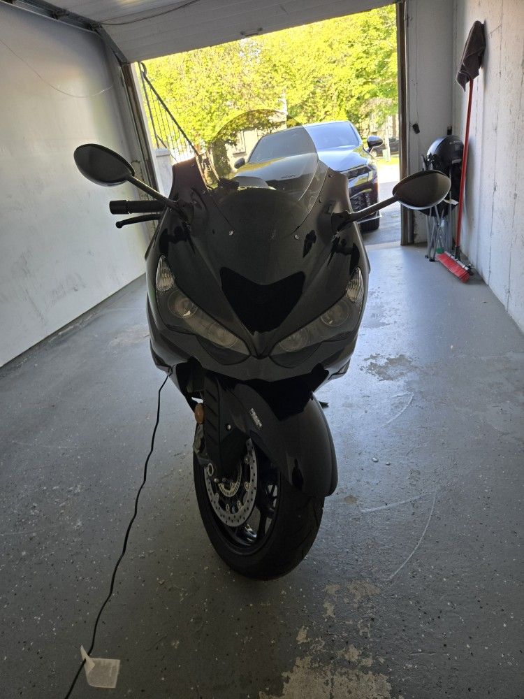 2021 Kawasaki Zx14r