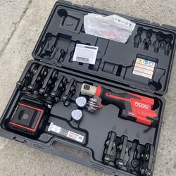 Ridgid 78238 RP251 RP 251 Stainless Steel Press Tool Kit Includes 8x RLS Jaws (1/4 in. - 1-3/8 in.) 2x Batteries Charger & Case  $2599 New