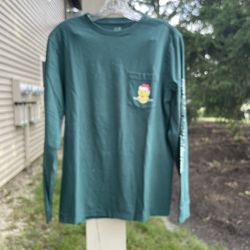 Vineyard vines Men's Holiday Long-Sleeve Pocket Tee
